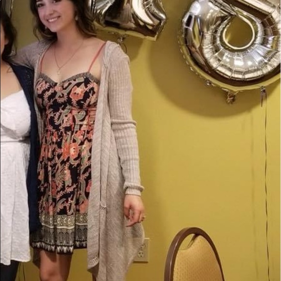 Gorgeous Sundress - Picture 5 of 6